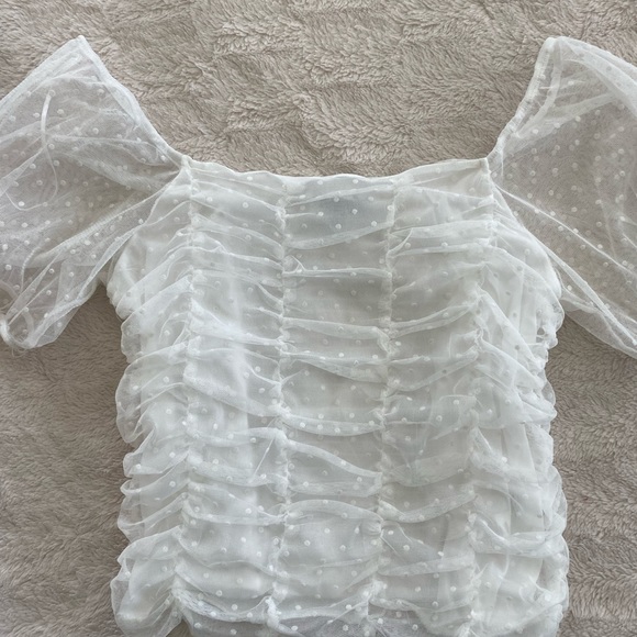 Beautiful white flower aesthetic top - Picture 1 of 1